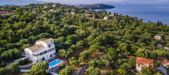 5 bedrooms Villa in Corfu, Greece No. 9019 14