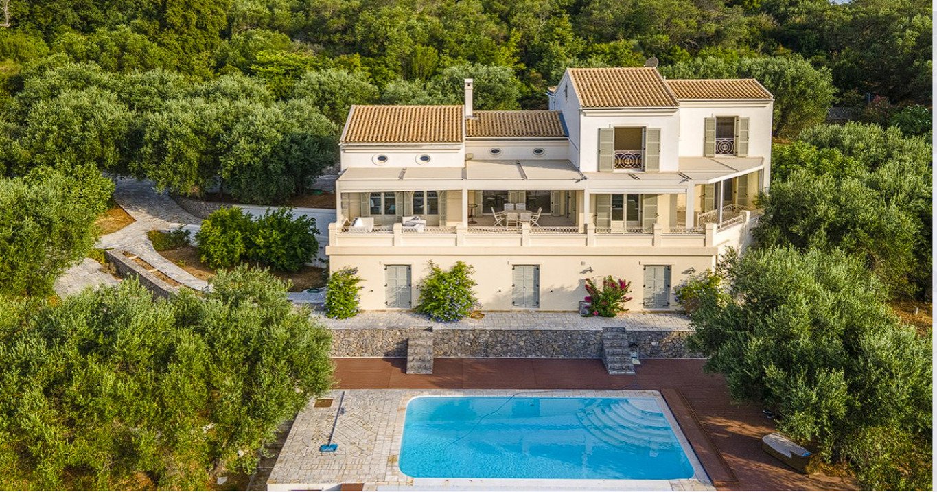5 bedrooms Villa in Corfu, Greece No. 9019