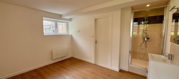 3 Schlafzimmer Haus in Jeumont, France, Nr. 241886 11