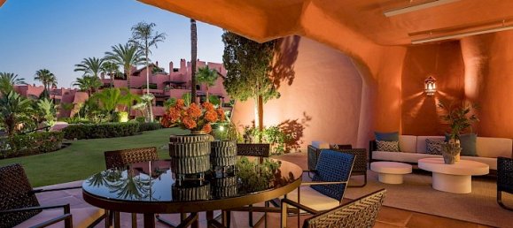 3 bedrooms Apartment in Estepona, Spain No. 132044 3