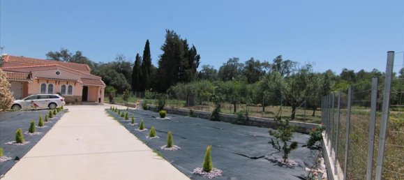 150m² Commercial property in Corfu, Greece No. 5623 3