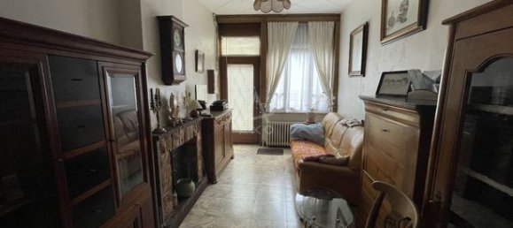 4 Schlafzimmer Haus in Auchel, France, Nr. 314788 3