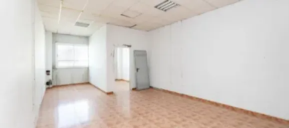 174m² Commercial property in Peligros, Spain No. 107842 14