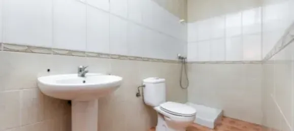 174m² Commercial property in Peligros, Spain No. 107842 21