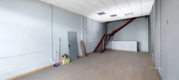 174m² Commercial property in Peligros, Spain No. 107842 6