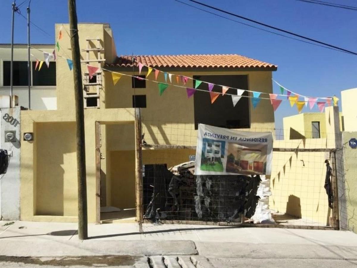 3 bedrooms House in Naucalpan de Juarez, Mexico No. 214749