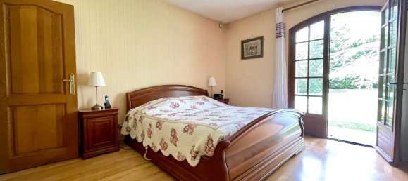 8 chambres Villa à Château-Thierry, France No. 323669 12