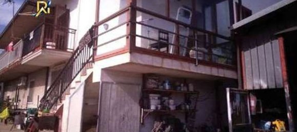 8 rooms Apartment in Rende, Italy No. 185385 5