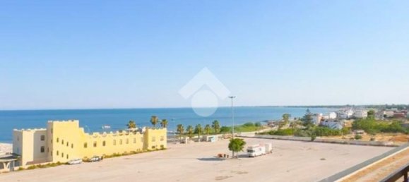 Квартира с 3 спальнями в Манфредония, Италия № 340432 5