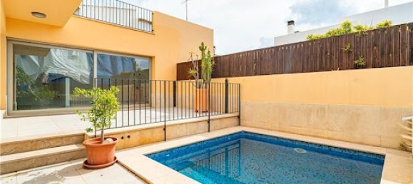 3 bedrooms House in Palma de Majorca, Spain No. 179642 2