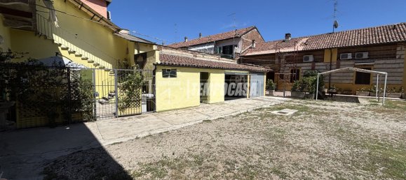 6-Zimmer Haus in Casale Monferrato, Italy, Nr. 258098 18