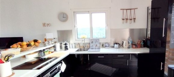 3 Schlafzimmer Haus in Penta-di-Casinca, France, Nr. 52857 4