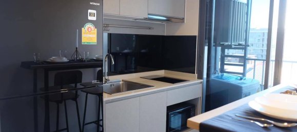 Apartamento com 1 quarto em condomínio em Bangkok, Thailand N.º 2576 7