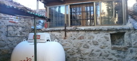 Коммерческая недвижимость 790м² в Торрекабальерос, Испания № 64725 8