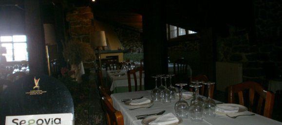 Коммерческая недвижимость 790м² в Торрекабальерос, Испания № 64725 21