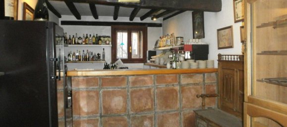 Коммерческая недвижимость 790м² в Торрекабальерос, Испания № 64725 24