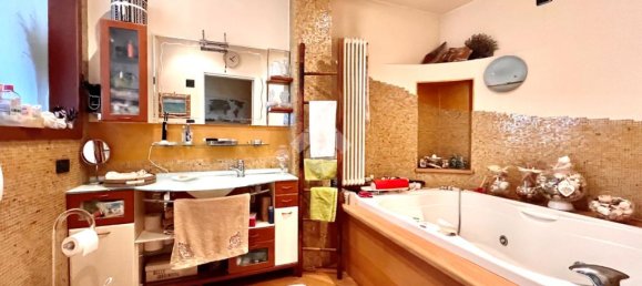 4 bedrooms Apartment in Albenga, Italy No. 381044 36