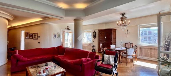 4 bedrooms Apartment in Albenga, Italy No. 381044 7