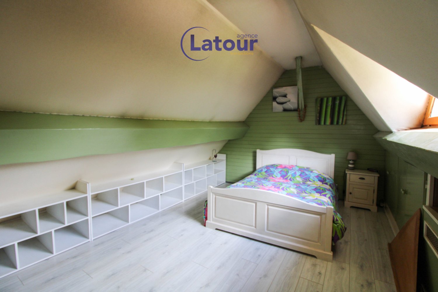 4 Schlafzimmer Haus in Escorpain, France, Nr. 275647