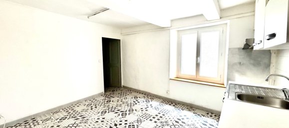 3 bedrooms Townhouse in Vaison-la-Romaine, France No. 190779 5