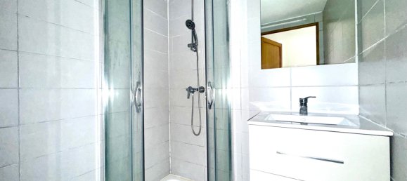 3 bedrooms Townhouse in Vaison-la-Romaine, France No. 190779 6