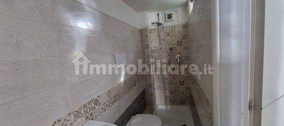 Imóvel comercial de 1 divisão em Bellizzi, Italy N.º 214056 9