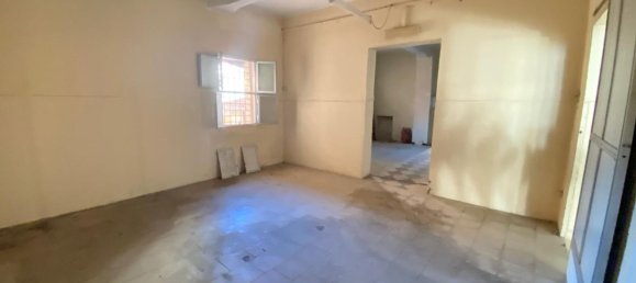 110m² Commercial property in Messina, Italy No. 150271 7