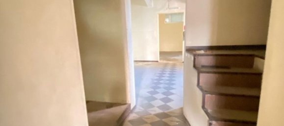 110m² Commercial property in Messina, Italy No. 150271 17