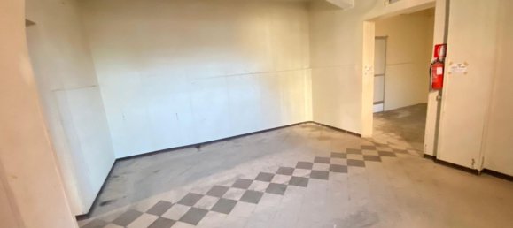 110m² Commercial property in Messina, Italy No. 150271 2