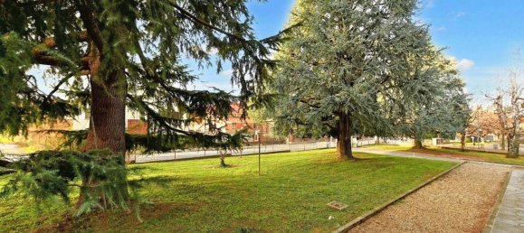 3 rooms Apartment in Bricherasio, Italy No. 29726 22