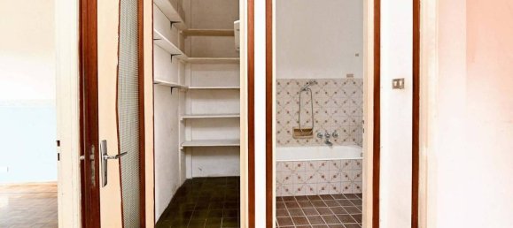 3 rooms Apartment in Bricherasio, Italy No. 29726 12