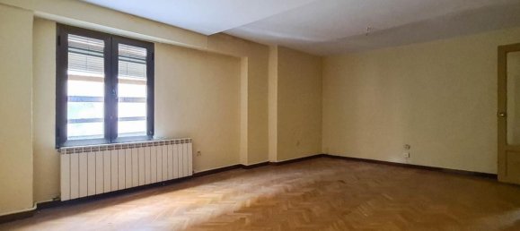 Casa de 11 dormitorios en Comunidad Foral de Navarra, Spain No. 114790 30