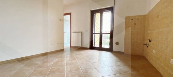 3 rooms Apartment in Rome, Italy No. 28374 18