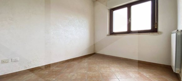 3 rooms Apartment in Rome, Italy No. 28374 26