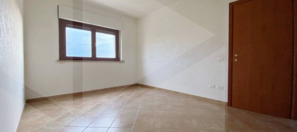 3 rooms Apartment in Rome, Italy No. 28374 30