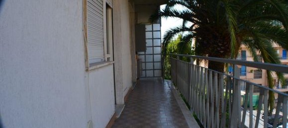 2 rooms Apartment in Sanremo, Italy No. 233698 9
