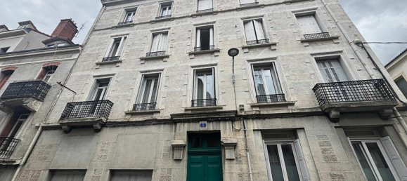 2 bedrooms Apartment in Saint-Etienne, France No. 355491 9