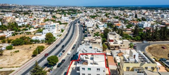 566m² propriété commerciale à vendre à Limassol, Cyprus № 24497 3