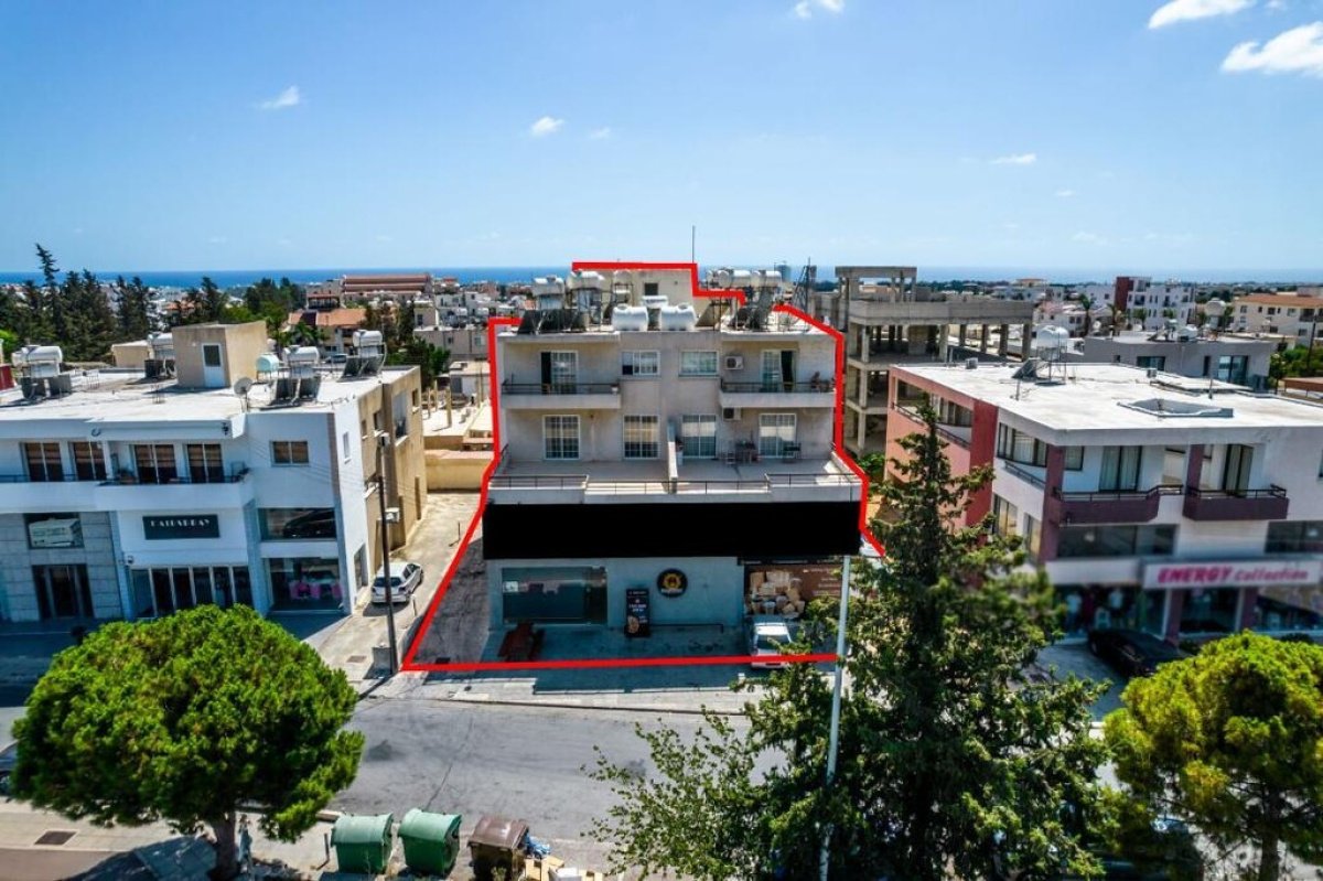 566m² propriété commerciale à vendre à Limassol, Cyprus № 24497