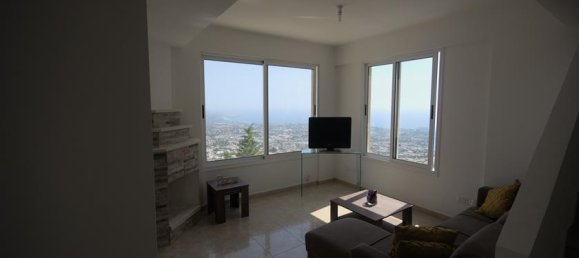 5 Schlafzimmer Villa in Pegeia, Cyprus, Nr. 10502 4