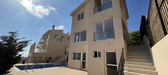 5 Schlafzimmer Villa in Pegeia, Cyprus, Nr. 10502 2