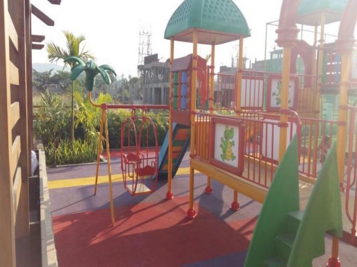 2 bedrooms House in Mumbai, India No. 23858