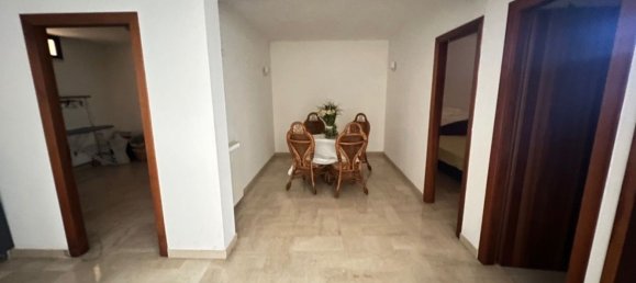 8-salle Villa à Guidonia Montecelio, Italy No. 186633 12