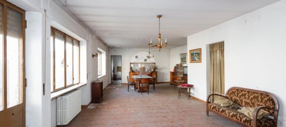 11 rooms House in Foglizzo, Italy No. 85241 2