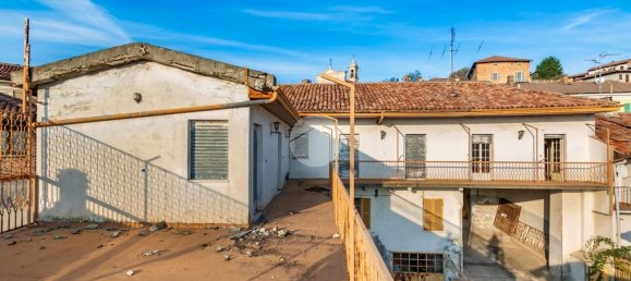 11 rooms House in Foglizzo, Italy No. 85241 16