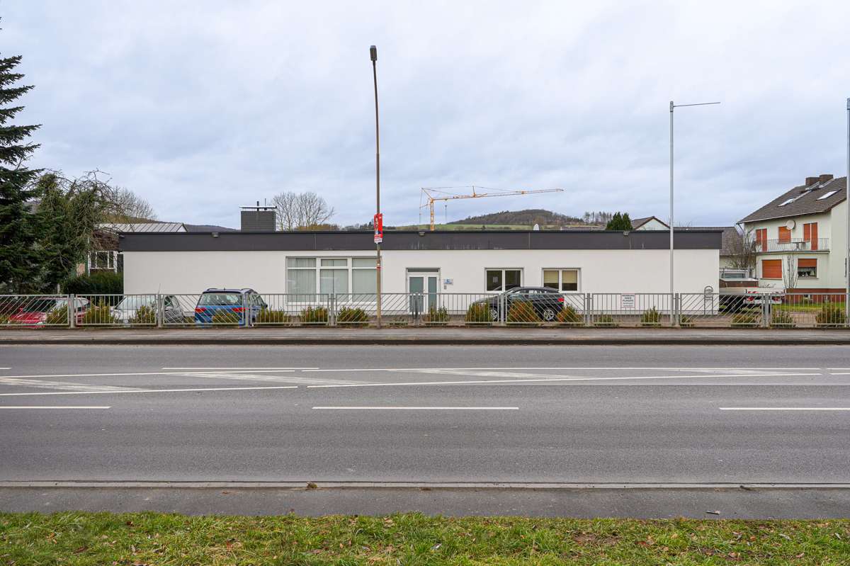 Propriété commerciale à Werra-Meisner, Germany 665m² No. 153681