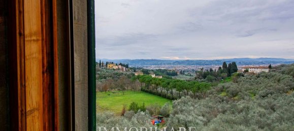 7 rooms Villa in Florence, Italy No. 192822 10
