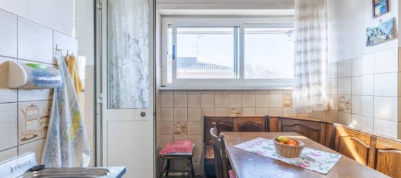 4-salle Appartement à Latina, Italy No. 62787 11