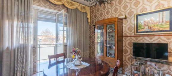 4-salle Appartement à Latina, Italy No. 62787 2