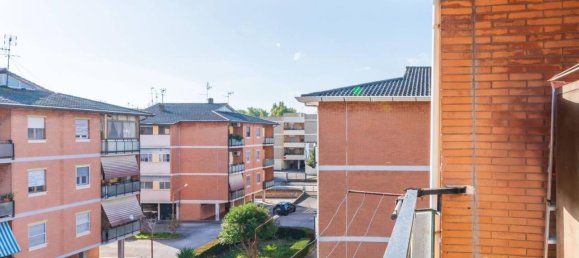 4-salle Appartement à Latina, Italy No. 62787 22